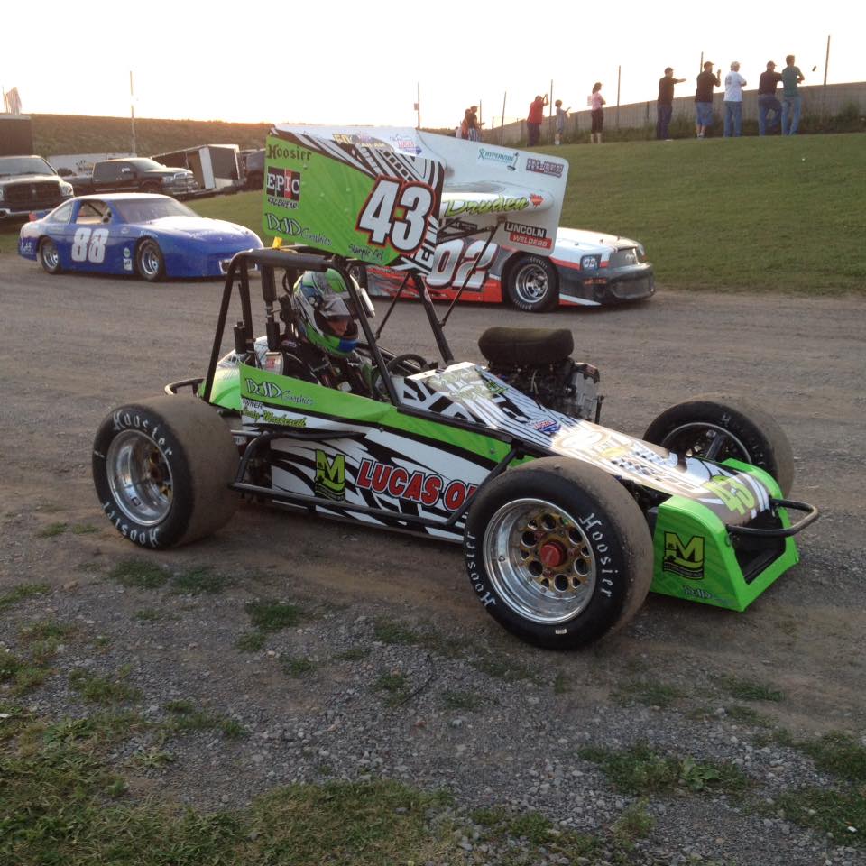 11800384_1033864789957881_801261965513875909_n